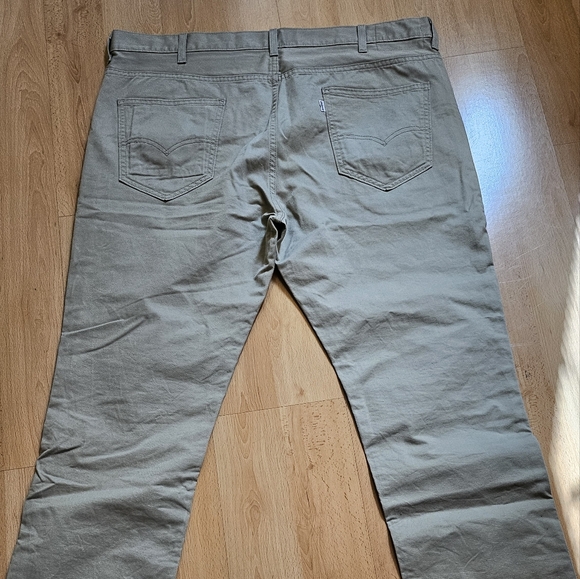 Levi's 511 Slim Line 8 Jeans, Size 40 x 32, Khaki color - Picture 3 of 6